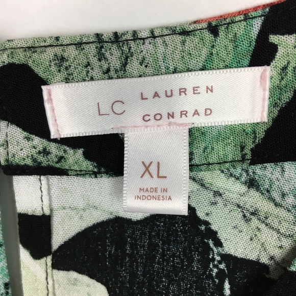 LC Lauren Conrad Floral Tunic Size XL - Picture 4 of 5